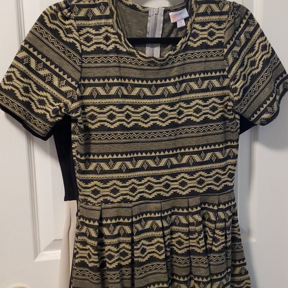 Dress - Picture 2 of 4